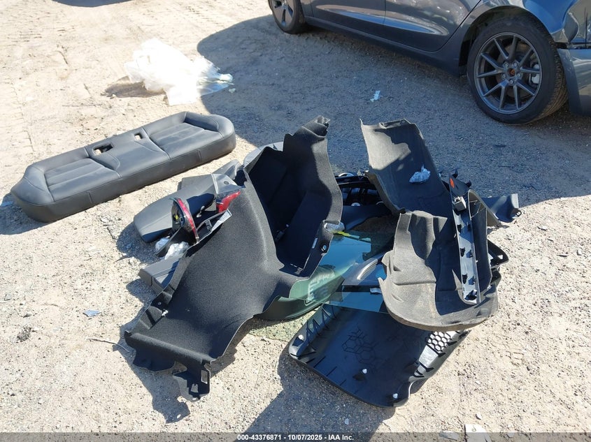 2023 Tesla Model 3 Long Range Dual Motor All-Wheel Drive VIN: 5YJ3E1EB3PF701531 Lot: 43376871