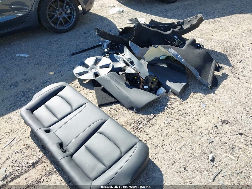 2023 Tesla Model 3 Long Range Dual Motor All-Wheel Drive VIN: 5YJ3E1EB3PF701531 Lot: 43376871