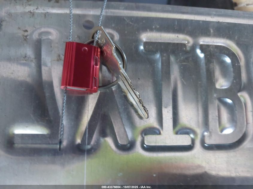 1998 Chevrolet Suburban 1500 VIN: 3GNFK16R1WG109367 Lot: 43376884