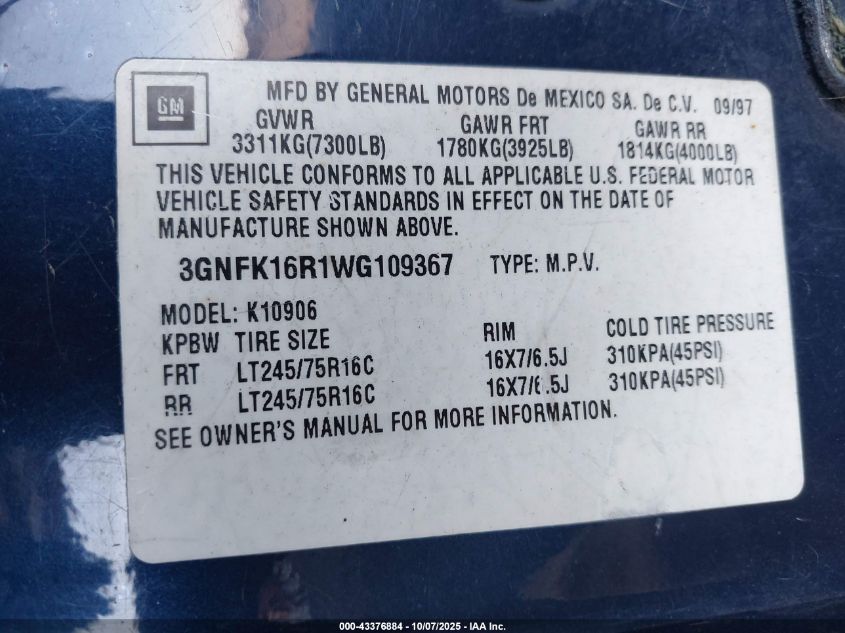 1998 Chevrolet Suburban 1500 VIN: 3GNFK16R1WG109367 Lot: 43376884