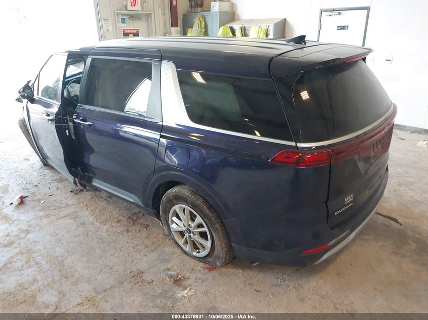 KNDNB4H39R6355300 2024 KIA CARNIVAL photo no. 3