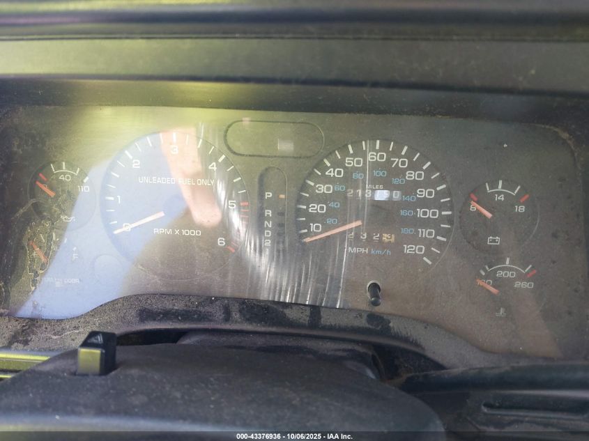 1996 Dodge Ram 2500 VIN: 1B7KF26Z2TJ102231 Lot: 43376936