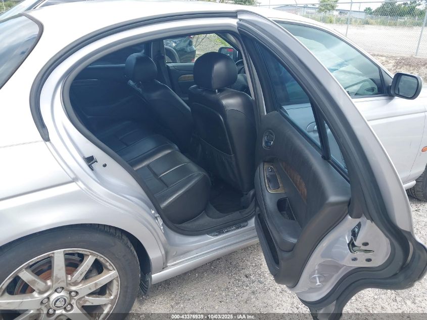 2002 Jaguar S-Type 3.0L V6 VIN: SAJDA03N92FM38815 Lot: 43376939