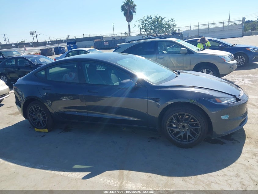 2025 Tesla Model 3 Long Range Rear-Wheel Drive VIN: 5YJ3E1EA3SF993522 Lot: 43377021