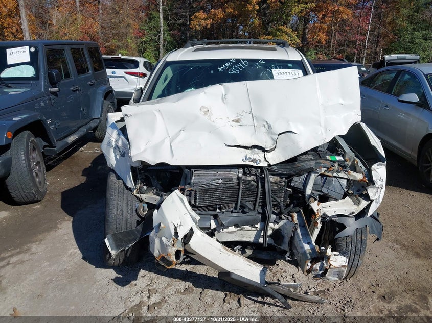 1J8HR58258C158946 2008 JEEP GRAND CHEROKEE photo no. 6