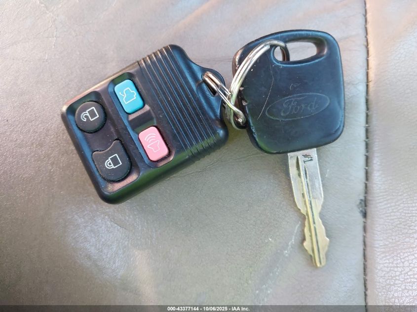 2002 Ford Focus Zts VIN: 1FAFP38392W189582 Lot: 43377144