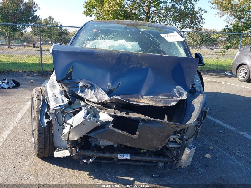 2025 Tesla Model Y Long Range Dual Motor Rear-Wheel Drive VIN: 7SAYGDED8SF266679 Lot: 43377166