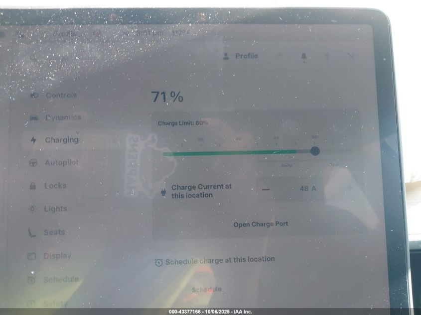 2025 Tesla Model Y Long Range Dual Motor Rear-Wheel Drive VIN: 7SAYGDED8SF266679 Lot: 43377166