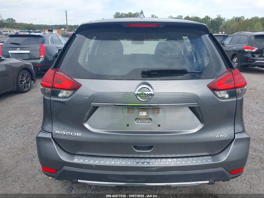 2017 NISSAN ROGUE S JN8AT2MV8HW009880