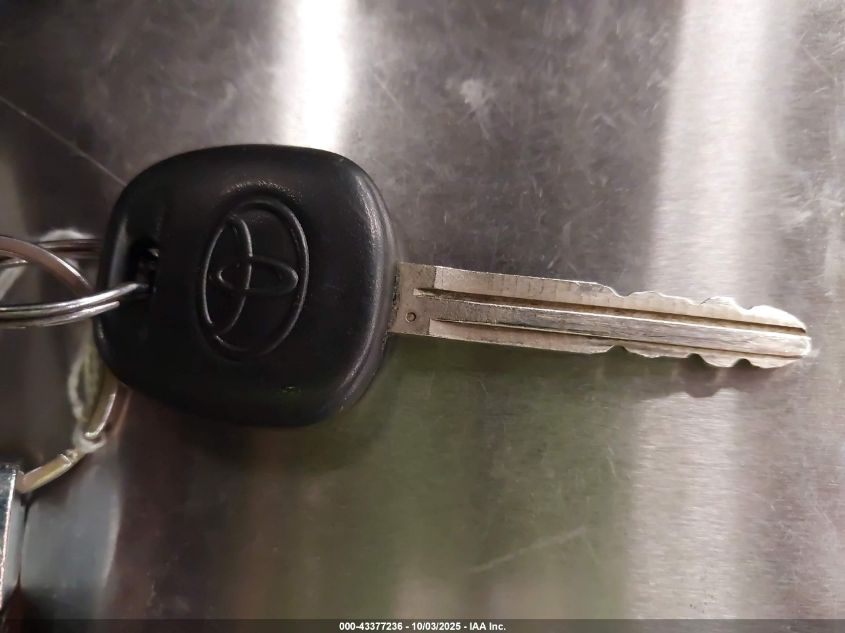 2005 Toyota 4Runner Limited V8 VIN: JTEBT17R150046949 Lot: 43377236