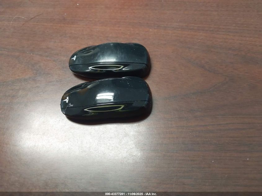 2017 Tesla Model S 100D/60D/75D/90D/P100D VIN: 5YJSA1E25HF196486 Lot: 43377281