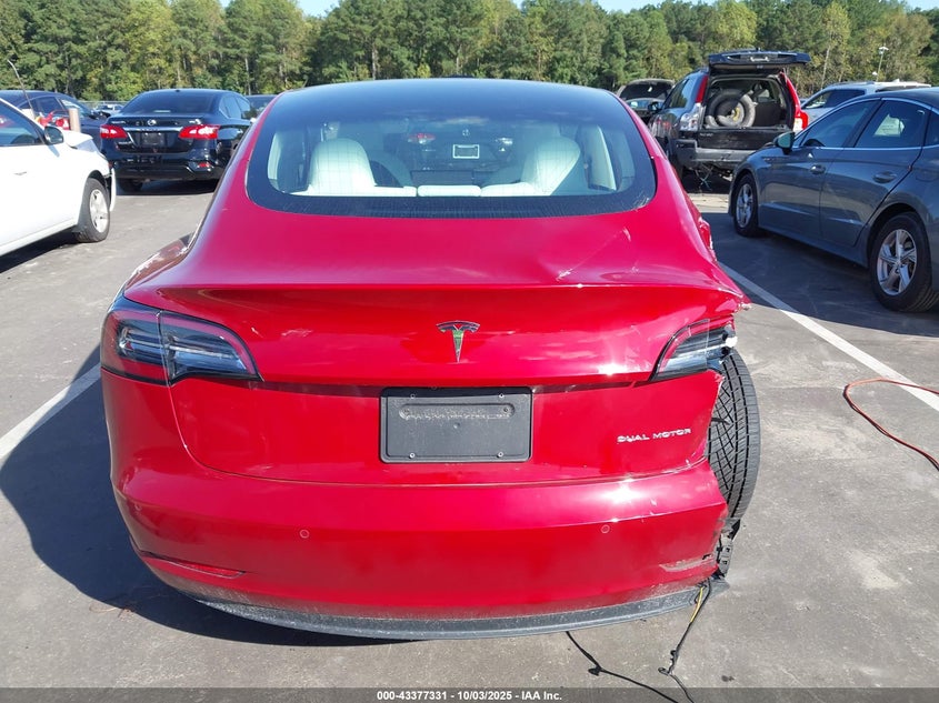 2019 Tesla Model 3 Long Range/Performance VIN: 5YJ3E1EB7KF454555 Lot: 43377331