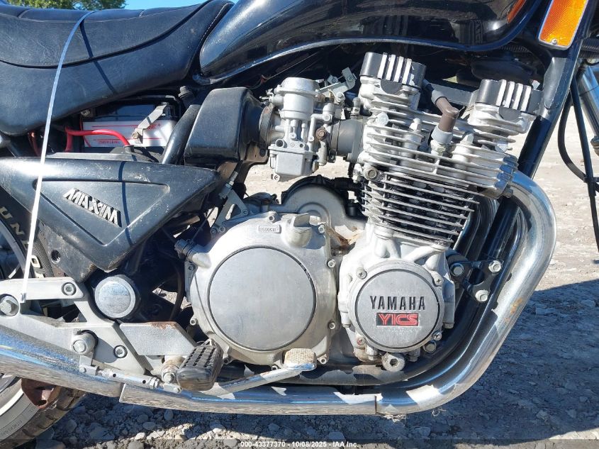 1982 Yamaha Maxim VIN: 15R004993 Lot: 43377370