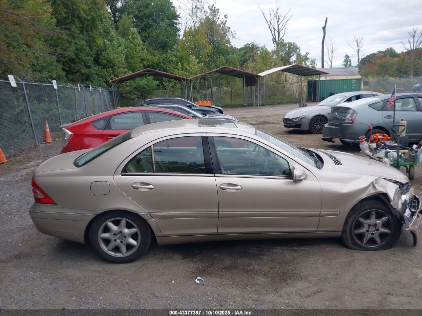 2004 Mercedes-Benz C 240 4Matic VIN: WDBRF81JX4F466354 Lot: 43377397