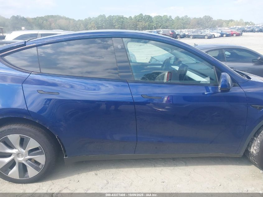 2023 Tesla Model Y Awd/Long Range Dual Motor All-Wheel Drive VIN: 7SAYGDEE7PA078247 Lot: 43377408