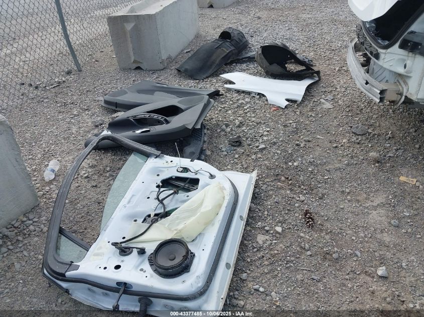 2017 Chevrolet Cruze Lt Auto VIN: 1G1BE5SM1H7210674 Lot: 43377485