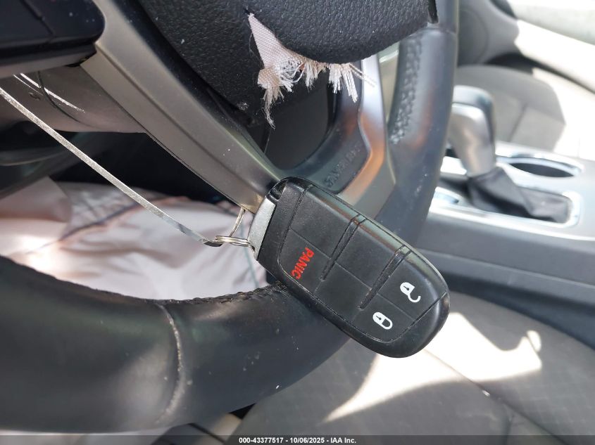 2018 Jeep Grand Cherokee Laredo E 4X4 VIN: 1C4RJFAGXJC377681 Lot: 43377517