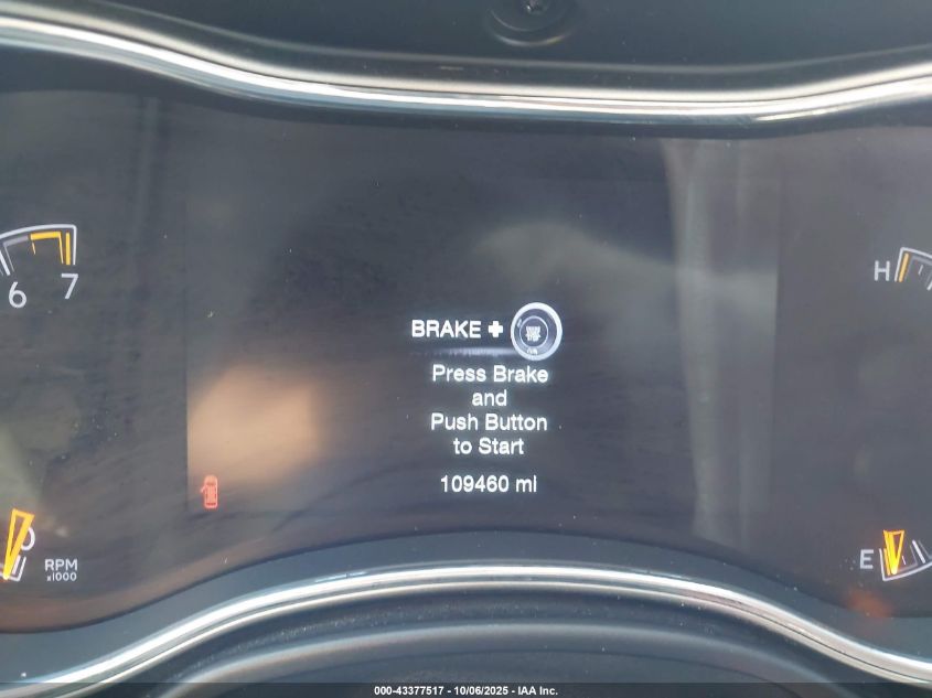 2018 Jeep Grand Cherokee Laredo E 4X4 VIN: 1C4RJFAGXJC377681 Lot: 43377517