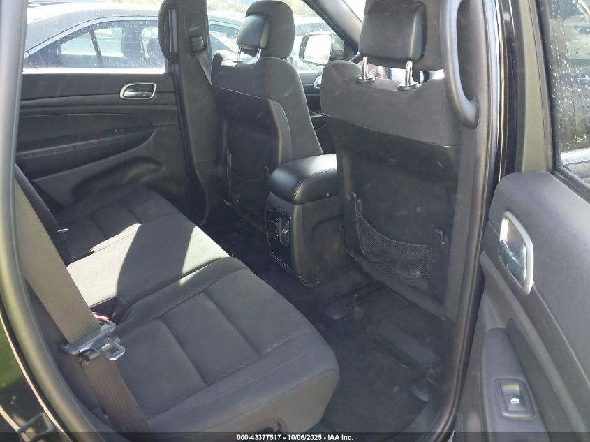 2018 Jeep Grand Cherokee Laredo E 4X4 VIN: 1C4RJFAGXJC377681 Lot: 43377517