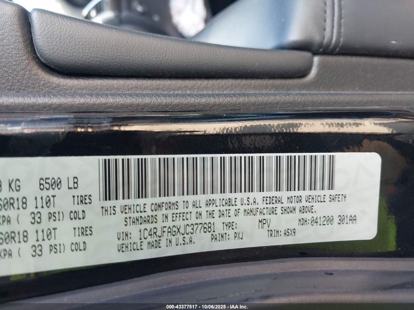 2018 Jeep Grand Cherokee Laredo E 4X4 VIN: 1C4RJFAGXJC377681 Lot: 43377517