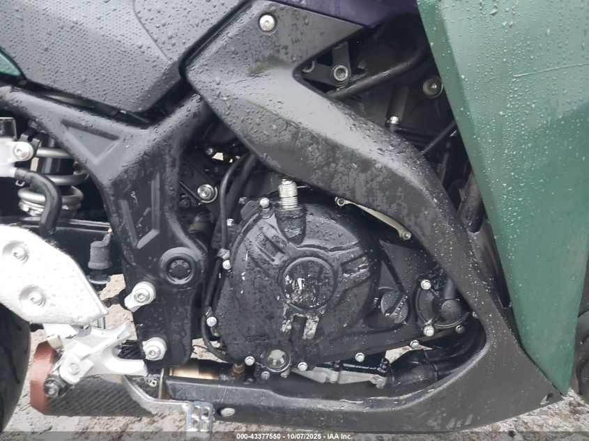 2015 Yamaha Yzfr3 VIN: MH3RH06Y1FK002657 Lot: 43377550
