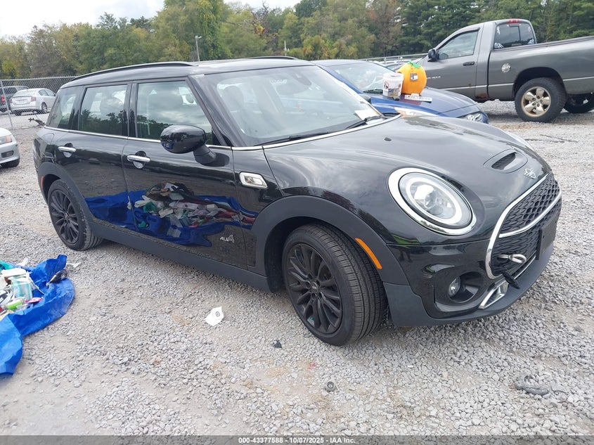 MINI CLUBMAN COOPER S