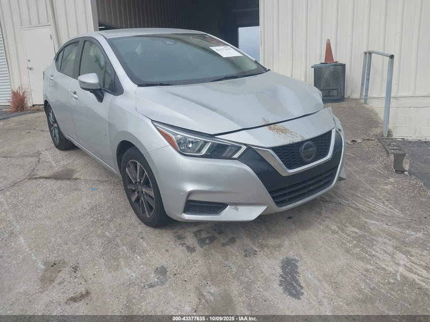 NISSAN VERSA SV XTRONIC CVT