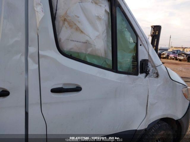 W1Y4NCHY9PT131477 2023 MERCEDES-BENZ SPRINTER photo no. 4