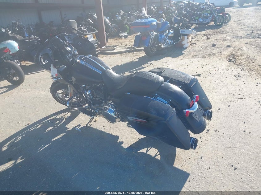 VIN 1HD1KTP18NB635573 2022 HARLEY-DAVIDSON FLTRXS