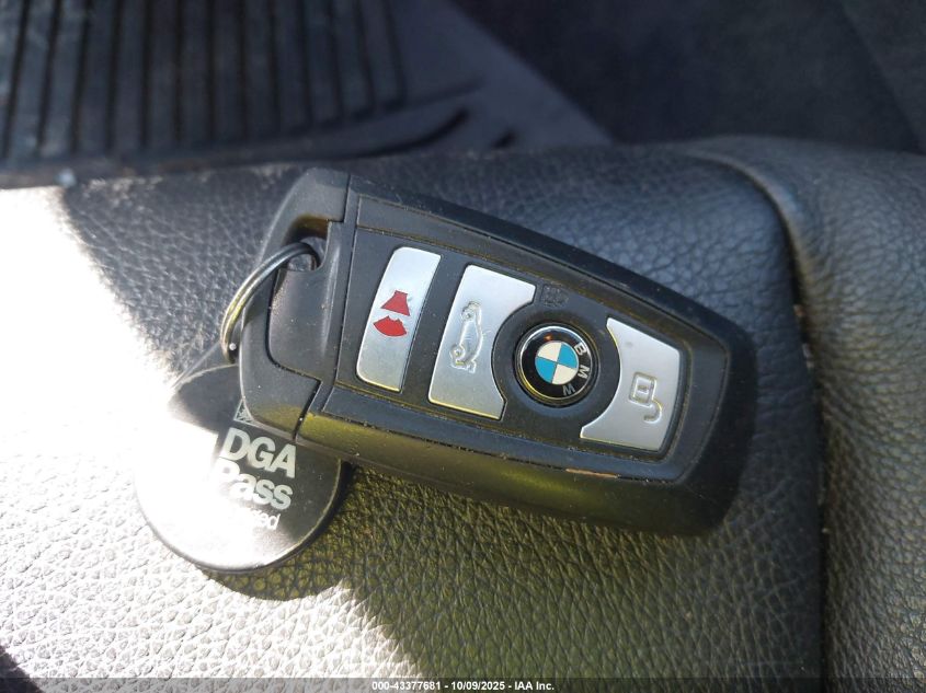 2013 BMW 528I xDrive VIN: WBAXH5C59DD106938 Lot: 43377681