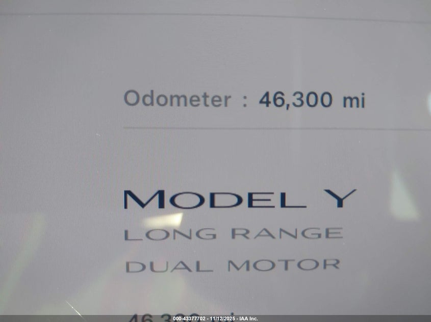 2024 Tesla Model Y Long Range Dual Motor All-Wheel Drive VIN: 7SAYGAEE4RF039040 Lot: 43377702