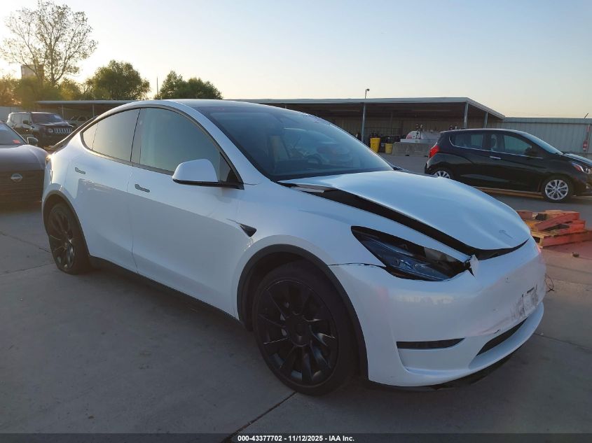 TESLA MODEL Y LONG RANGE DUAL MOTOR ALL-WHEEL DRIVE