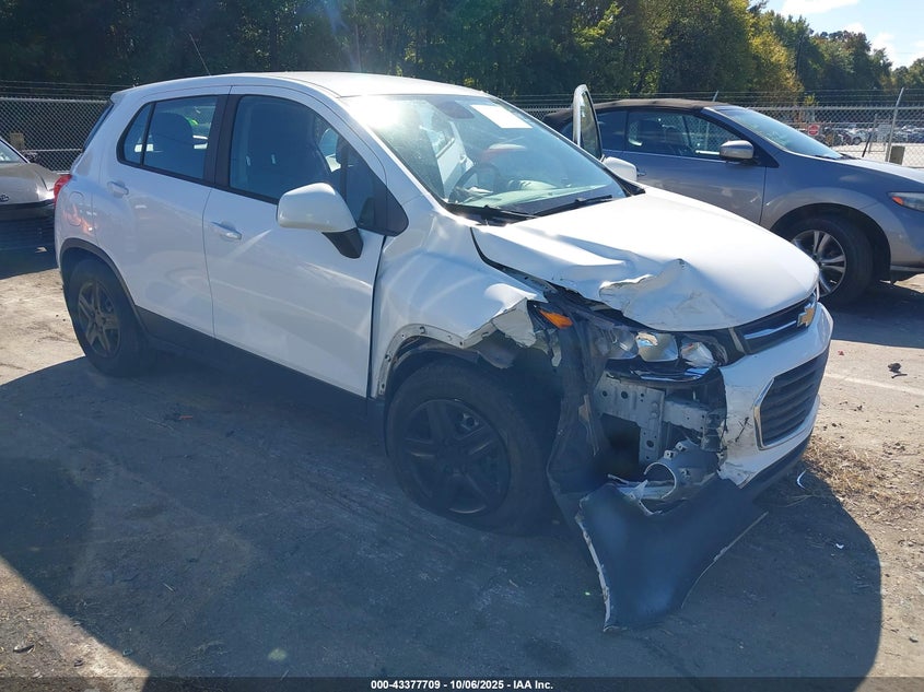 CHEVROLET TRAX LS