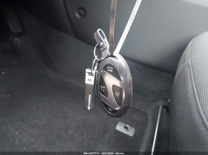 2025 Hyundai Kona Se VIN: KM8HACAB0SU301571 Lot: 43377717