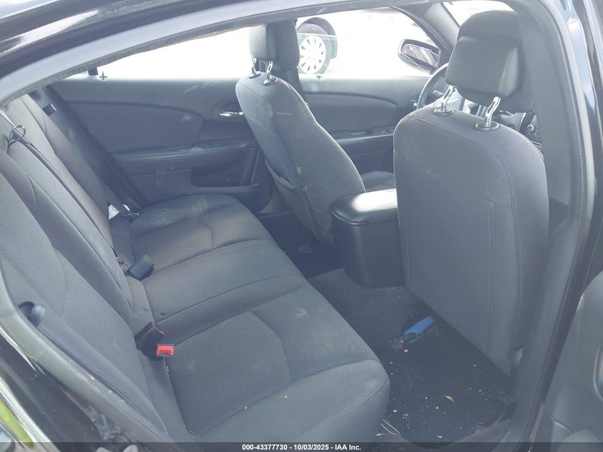 2013 Chrysler 200 Touring VIN: 1C3CCBBG1DN678635 Lot: 43377730