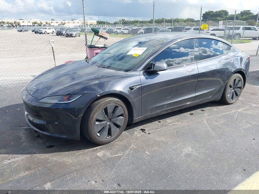 5YJ3E1EAXRF768900 2024 TESLA MODEL 3 photo no. 2