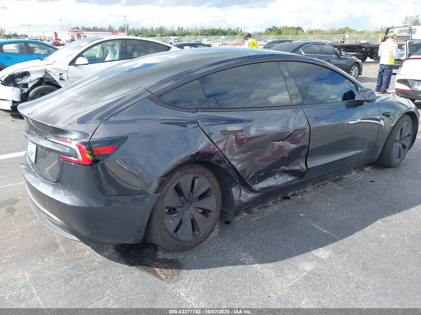 5YJ3E1EAXRF768900 2024 TESLA MODEL 3 photo no. 4