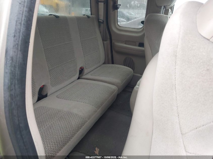 2002 Ford F-150 Lariat/Xl/Xlt VIN: 2FTRX07L62CA28254 Lot: 43377807