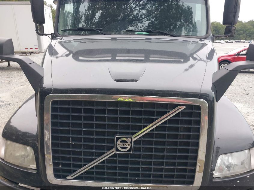 2014 Volvo Vn Vnm VIN: 4V4MC9EG1EN173768 Lot: 43377842