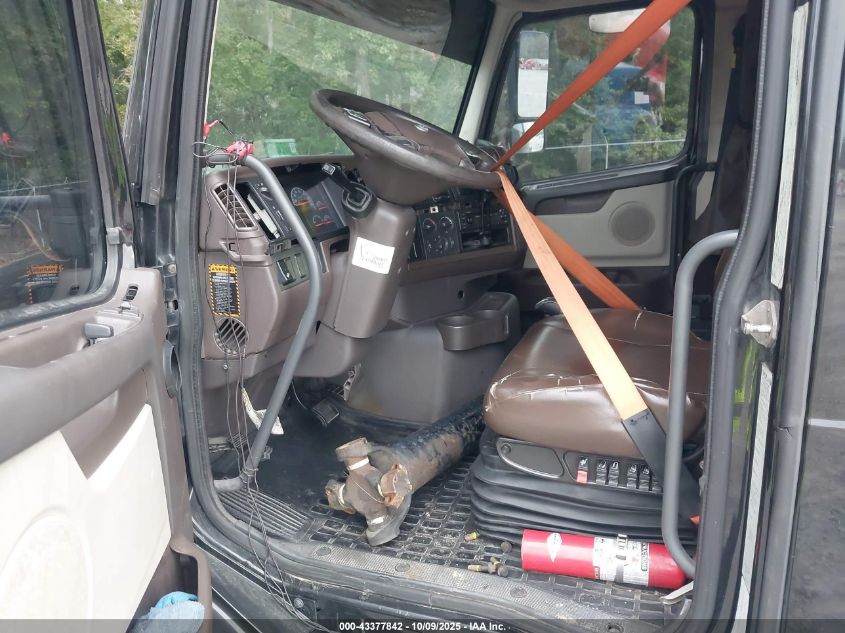 2014 Volvo Vn Vnm VIN: 4V4MC9EG1EN173768 Lot: 43377842