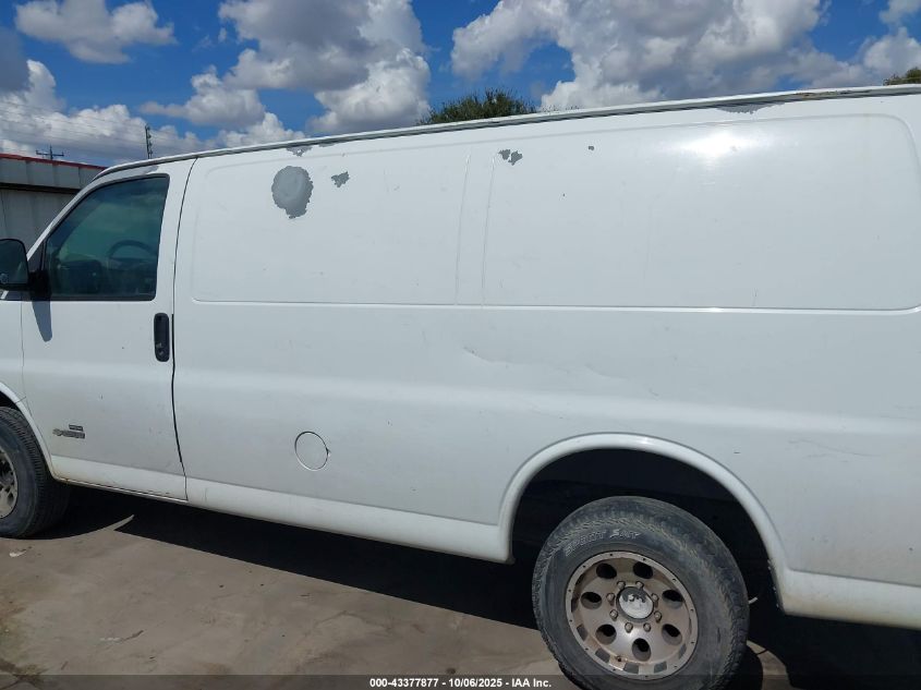 2004 Chevrolet Express VIN: 1GCGG25U241229961 Lot: 43377877