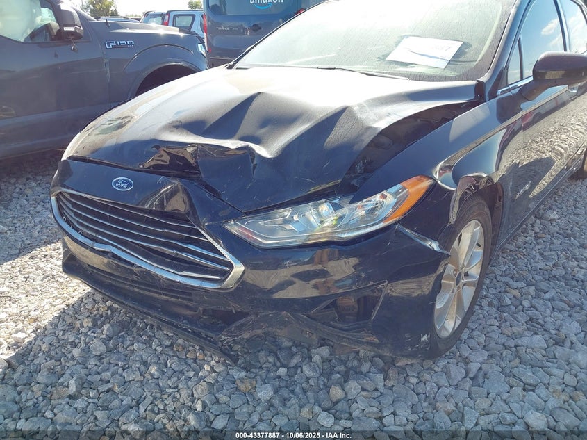 2019 Ford Fusion Se VIN: 3FA6P0LU7KR25659 Lot: 43377887