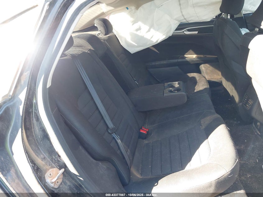 2019 Ford Fusion Se VIN: 3FA6P0LU7KR25659 Lot: 43377887