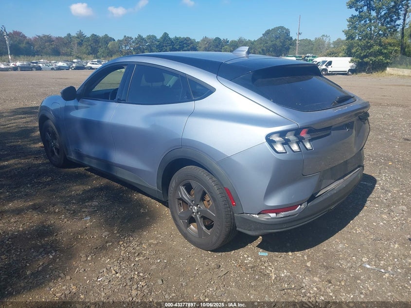 2022 Ford Mustang mach-e Select Silver Lot 111043377897 Vin 3FMTK1SS3NMA18892