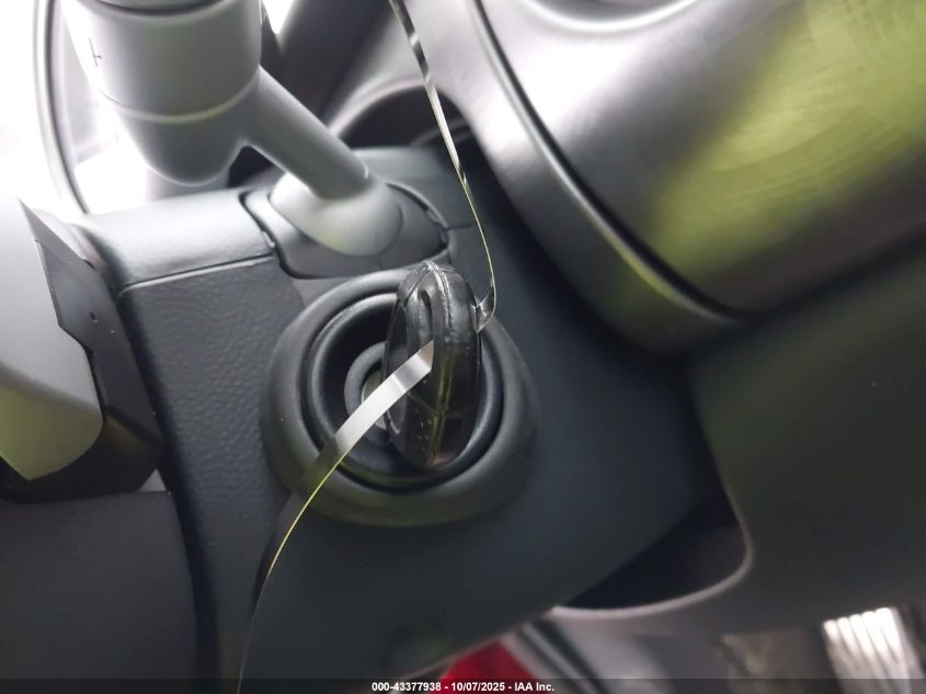 2006 Mini Cooper S VIN: WMWRE33566TJ38647 Lot: 43377938