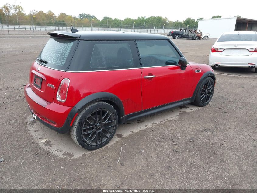 2006 Mini Cooper S VIN: WMWRE33566TJ38647 Lot: 43377938