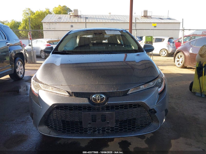 2022 TOYOTA COROLLA LE JTDEPMAE1N3030861