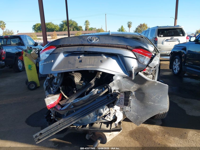 2022 TOYOTA COROLLA LE JTDEPMAE1N3030861