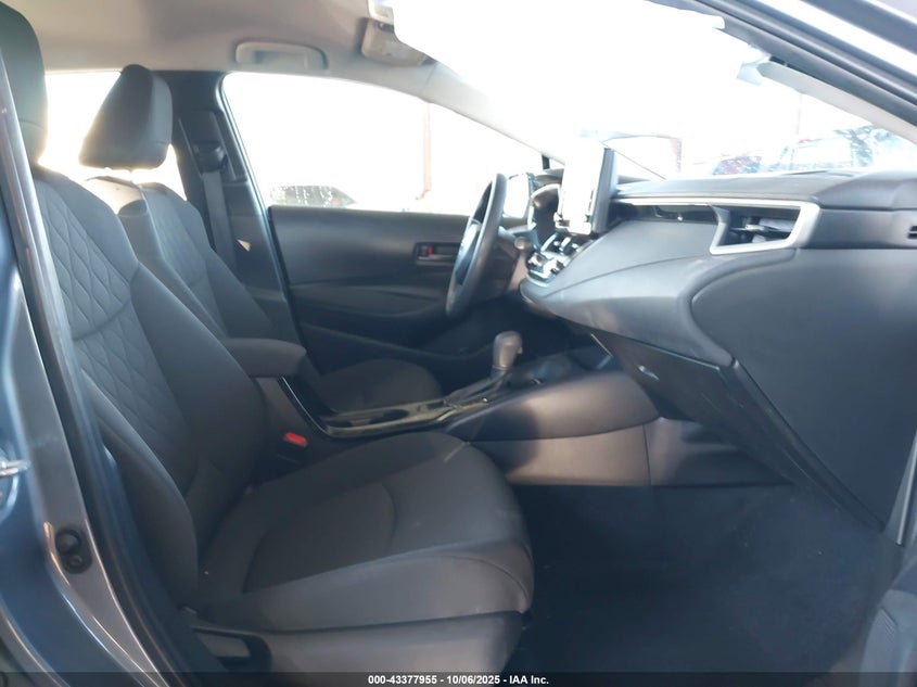 2022 TOYOTA COROLLA LE JTDEPMAE1N3030861