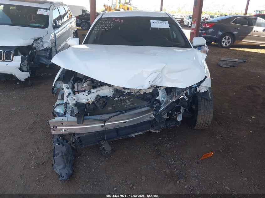 2019 TOYOTA CAMRY HYBRID LE - 4T1B31HK9KU516473